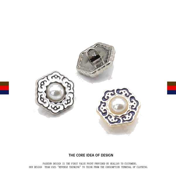 YLU1389-15 Shank Button
