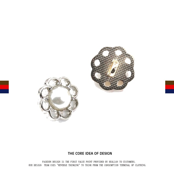 YLU2577-13.5 Shank Button